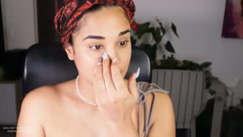 You want to talk to me more personal follow me in My Channel VIP  50 the discount       online show from 09.18.25