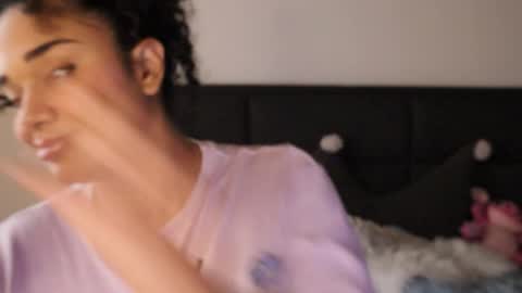 You want to talk to me more personal follow me in My Channel VIP  50 the discount       online show from 12.20.25