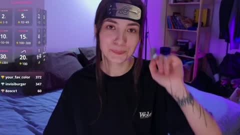 Snapshot of space_x_roxy chatting on 01.08.25 Roxy online show from 01.08.25