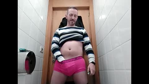 Manu  online show from 02.18.25