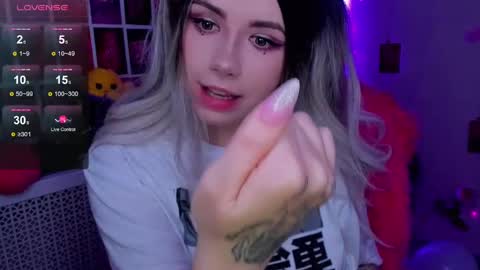  SparkleMona  online show from 02.10.25