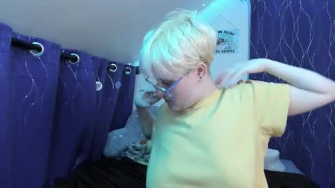 Atticus Pendragon online show from 11.30.25