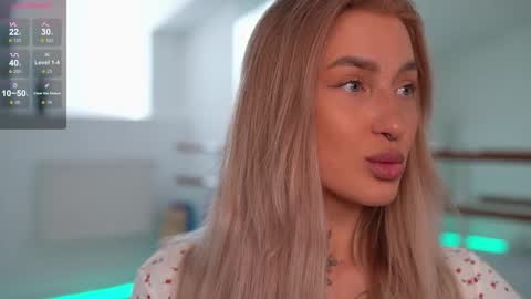 Snapshot of sparks__daisy chatting on 02.20.25 DAISY online show from 02.20.25