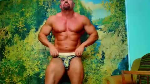 Snapshot of spartacusdom chatting on 02.08.26 spartacusdom online show from 02.08.26