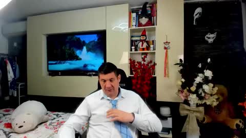 Snapshot of spartandaddy48 chatting on 04.19.26 Spartan online show from 04.19.26