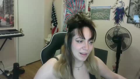 Snapshot of spawnofademon chatting on 12.04.24 spawnofademon online show from 12.04.24