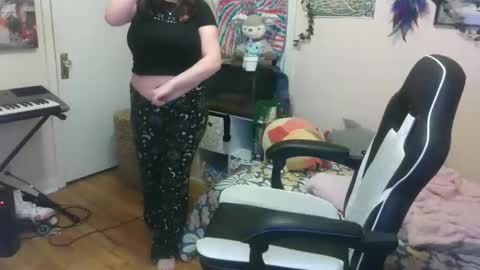 Snapshot of spawnofademon chatting on 02.01.25 spawnofademon online show from 02.01.25