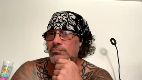 specter1972 online show from 04.05.26