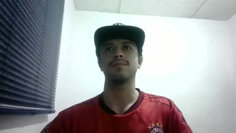 sperm_donor94 online show from 10.23.25