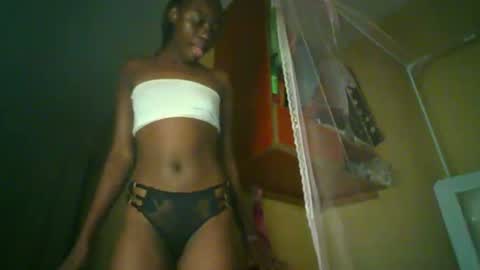 Snapshot of spicedebony13 chatting on 06.29.26 spicedebony13 online show from 06.29.26