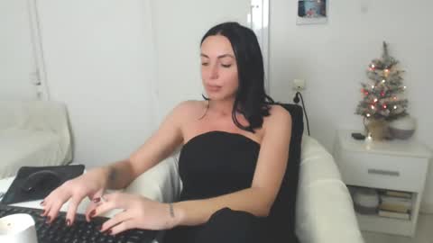 Carla online show from 12.26.24