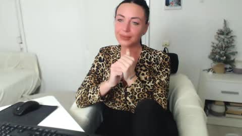 Carla online show from 12.28.24