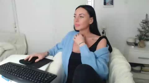 Carla online show from 12.29.24