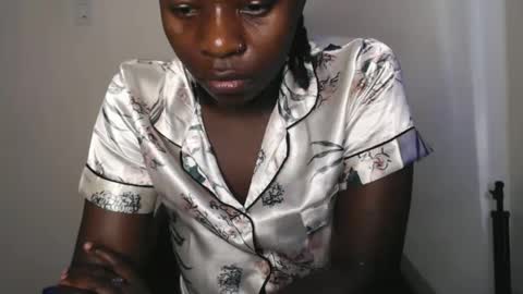 Snapshot of spicy_boobs chatting on 01.19.25 Spicey online show from 01.19.25