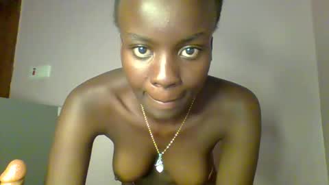 Snapshot of spicy_choco chatting on 10.02.25 spicy online show from 10.02.25