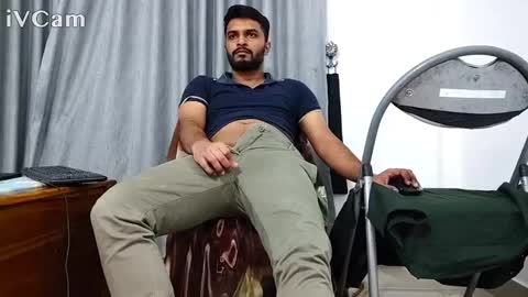 Snapshot of spicybuoy chatting on 12.09.24 spicybuoy online show from 12.09.24