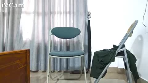 Snapshot of spicybuoy chatting on 12.12.24 spicybuoy online show from 12.12.24