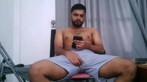 Snapshot of spicybuoy chatting on 09.18.25 spicybuoy online show from 09.18.25