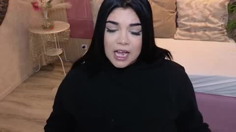 Snapshot of spicycarlaxx chatting on 02.05.26 spicycarlaxx online show from 02.05.26