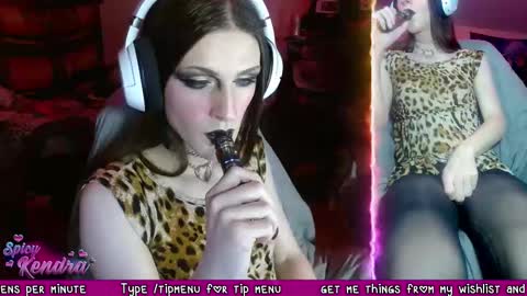 Snapshot of spicykendra chatting on 02.20.25 Kendra online show from 02.20.25