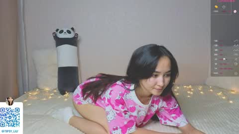 Snapshot of spicyyuki chatting on 05.29.26 Tipsy online show from 05.29.26