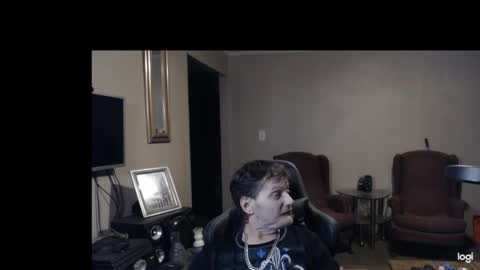 Snapshot of spider19752020 chatting on 01.20.25 bri and mags fun room online show from 01.20.25