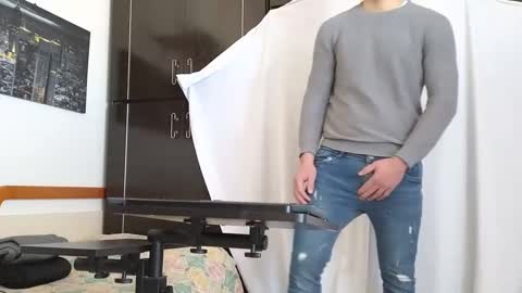 Marco. When Im offline you can view premium content in bio online show from 03.07.25