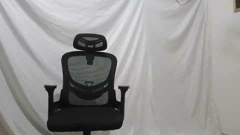 Marco. When Im offline you can view premium content in bio online show from 12.22.25