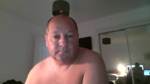 Snapshot of spidey1051a chatting on 10.12.25 spidey1051a online show from 10.12.25