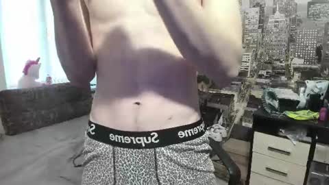 Snapshot of sponge_bob_spencer chatting on 06.25.26 Boris Fedya Kolya online show from 06.25.26