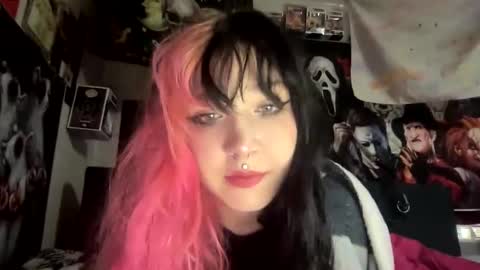 Pixie online show from 09.10.25
