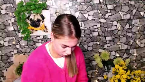 Karina online show from 10.16.25