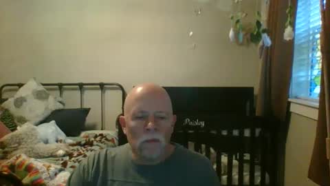 Snapshot of sportfish chatting on 12.22.24 sportfish online show from 12.22.24