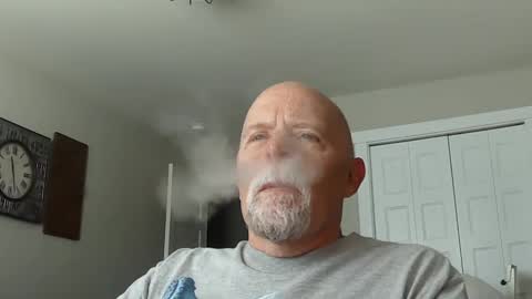 Snapshot of sportfish chatting on 09.11.25 sportfish online show from 09.11.25