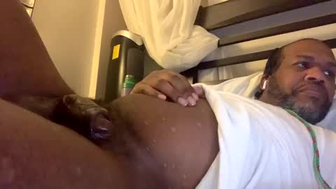 Snapshot of sportyesce chatting on 01.05.25 sportyesce online show from 01.05.25