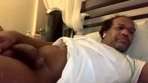 Snapshot of sportyesce chatting on 02.09.25 sportyesce online show from 02.09.25