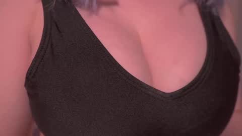 Snapshot of spr_abby chatting on 01.07.25 Abby online show from 01.07.25