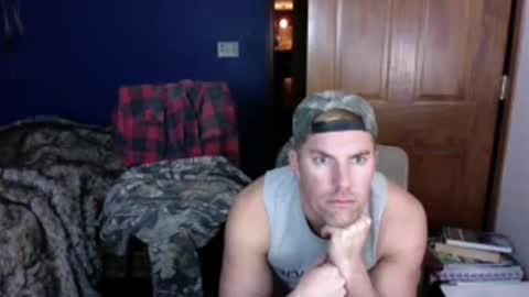 Snapshot of spun_redneck chatting on 01.12.26 Spun Redneck online show from 01.12.26