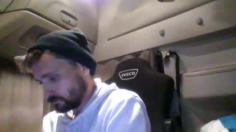 spyco82 online show from 01.28.25