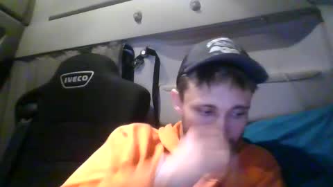 spyco82 online show from 02.04.25