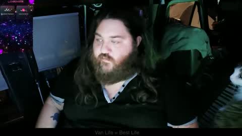 Your Pal Squeaks online show from 01.06.25