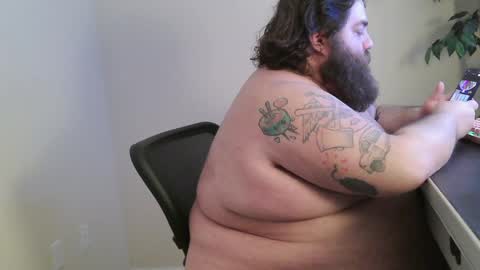 Your Pal Squeaks online show from 09.17.25