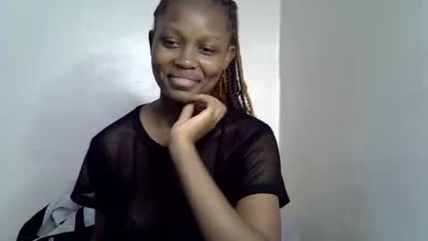 Snapshot of squirt_godes chatting on 09.16.25 Tashy online show from 09.16.25