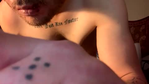 Snapshot of squirtinmyface6 chatting on 11.13.25 squirtinmyface6 online show from 11.13.25