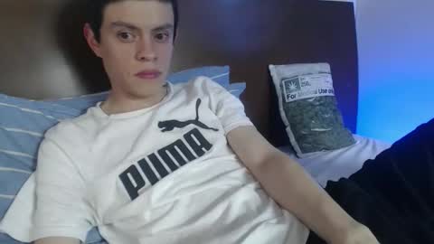 Snapshot of sr_bolaiinas chatting on 09.29.25 sr_bolaiinas online show from 09.29.25