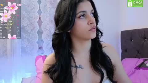 Snapshot of ssafira25 chatting on 04.26.26 Estephanie online show from 04.26.26