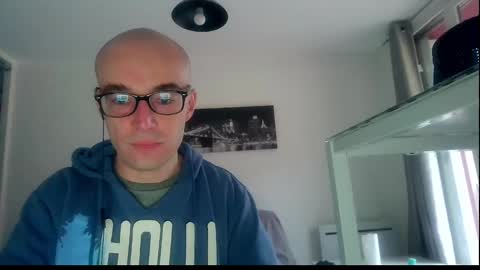 Snapshot of ssenzo chatting on 01.03.25 ssenzo online show from 01.03.25