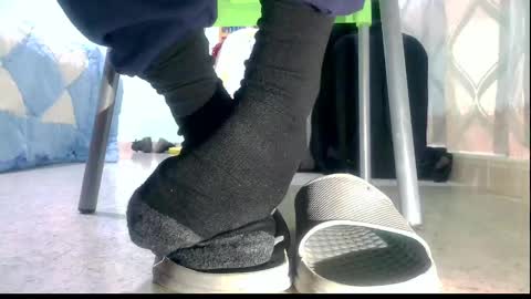 Snapshot of ssenzo chatting on 01.15.25 ssenzo online show from 01.15.25