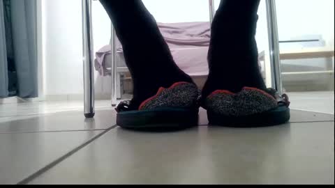 Snapshot of ssenzo chatting on 01.26.25 ssenzo online show from 01.26.25