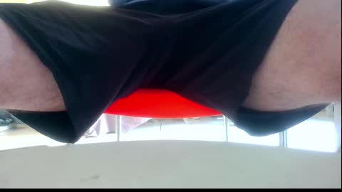 Snapshot of ssenzo chatting on 02.15.25 ssenzo online show from 02.15.25